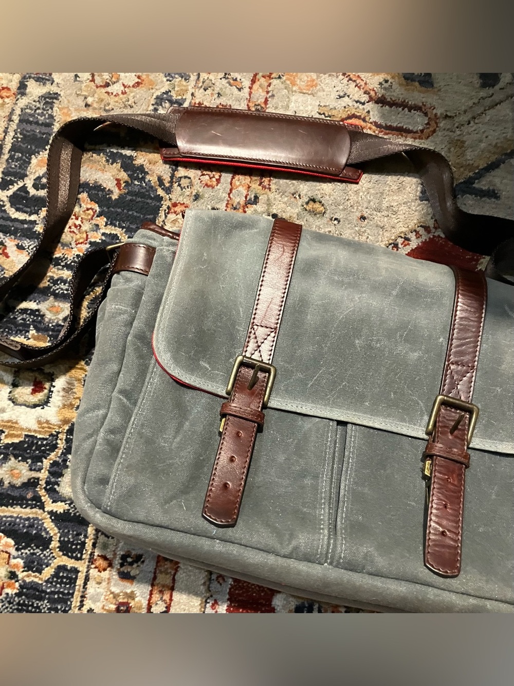 Ona Brixton Camera Bag Waxed Canvas Red Interior Rare - Picture 3 of 11